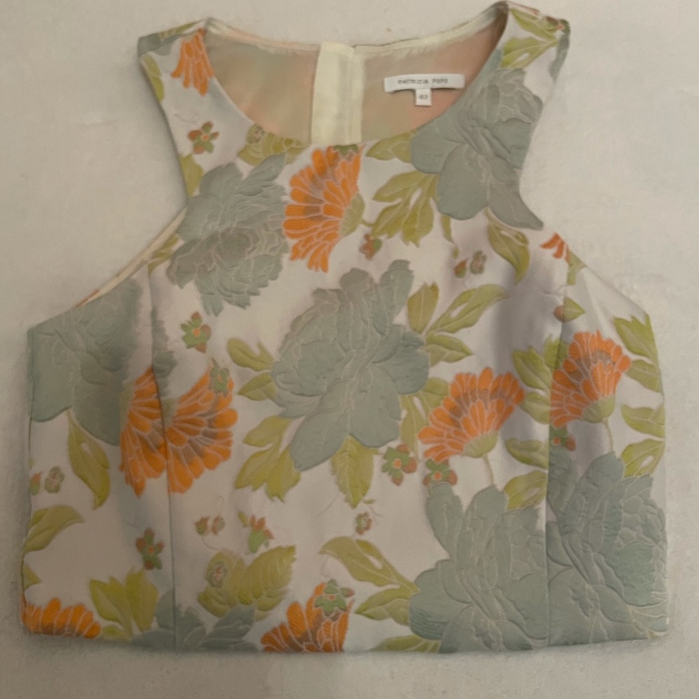 NWOT Patrizia Pepe Floral design top.